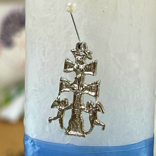 VELÓN RITUALIZADO DE LA CRUZ DE CARAVACA CON AMULETO: PROTECCIÓN Y DEFENSA. - Imagen 3